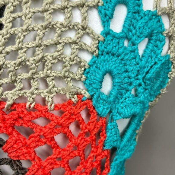 Pure Handknit For Fresh Produce Crocheted Floral Asymmetrical Tank Top - Picture 6 of 9